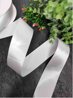 Лента атлас-сатин 2,5см. (белый), метр